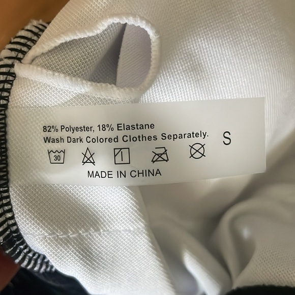 Never worn Women’s one piece swim suit - Picture 8 of 8